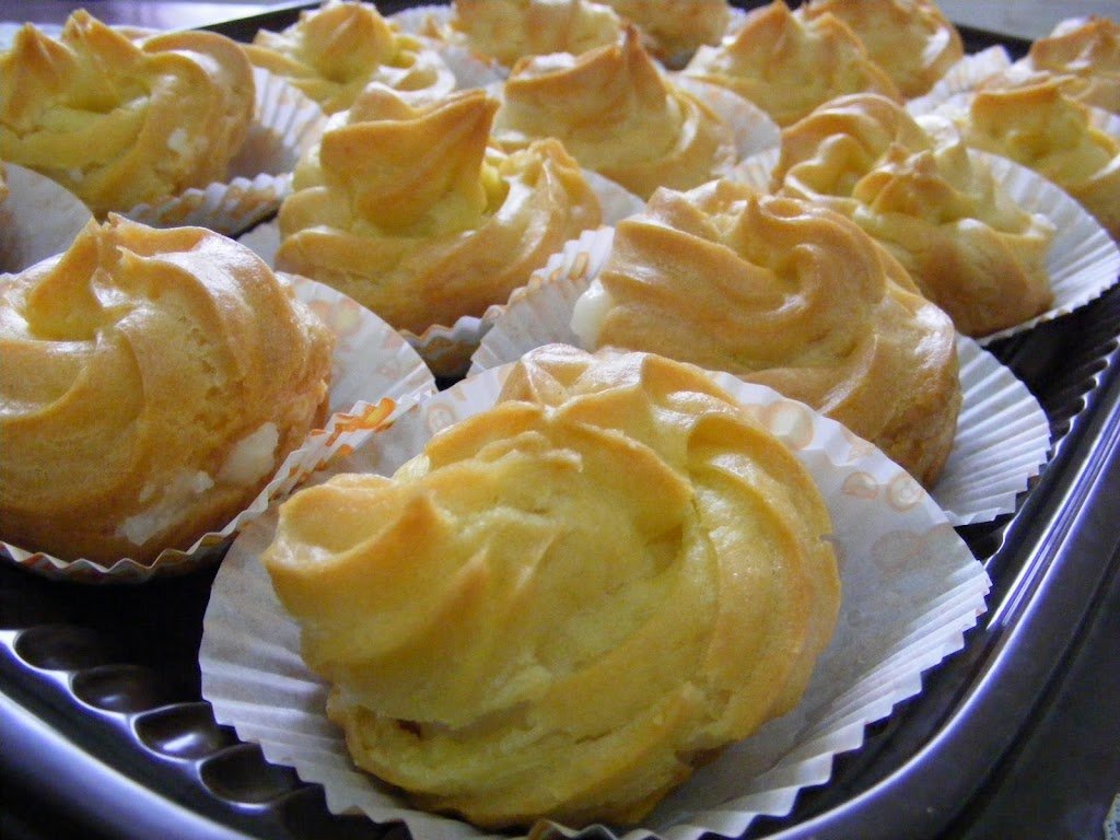 Resep Kue Sus Isi Vla Empuk Lembut