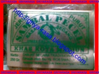 Pengusaha Pembuat Bumbu Pecel Cap Jeruk Purut