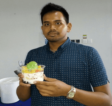 Tidak Mau Melamar Pekerjaan Pengusaha Es Krim