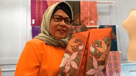 Kain Khas Gorontalo Namanya Kain Karawo Mewah