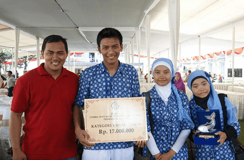 Juragan Keong Mas Berbisnis Keripik Gurih