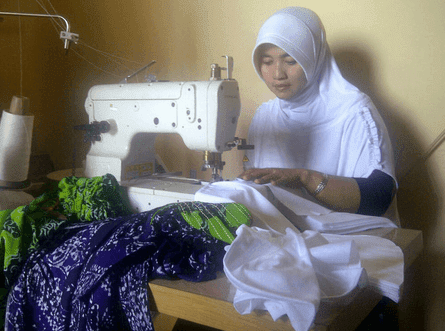 Dulunya Pengangguran Kemudian Kaya Raya Jualan Batik