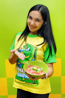 Es Pisang Ijo Justmine Pengusaha Cantik Riezka