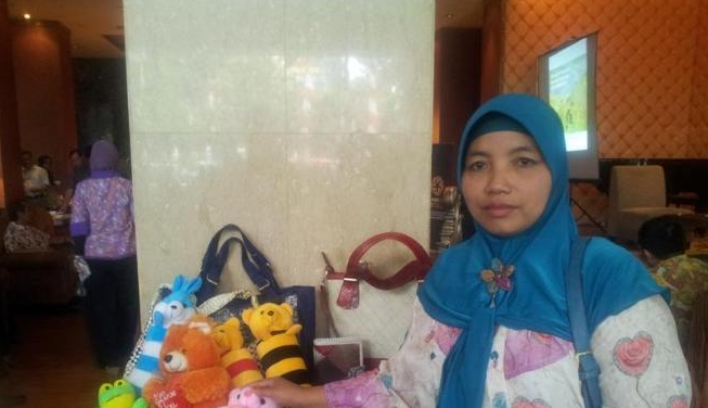 Usaha Kecil- Kecilan Boneka Tangan Usaha Jutaan