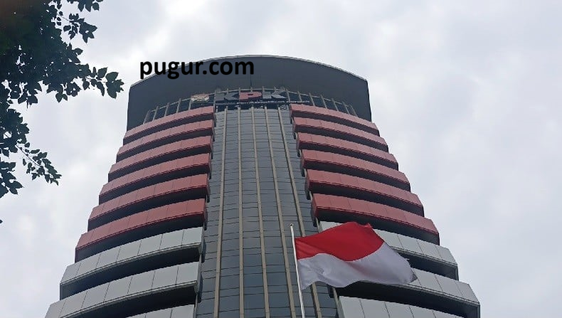 6 Orang Ditangkap terkait OTT KPK di Mandailing Natal