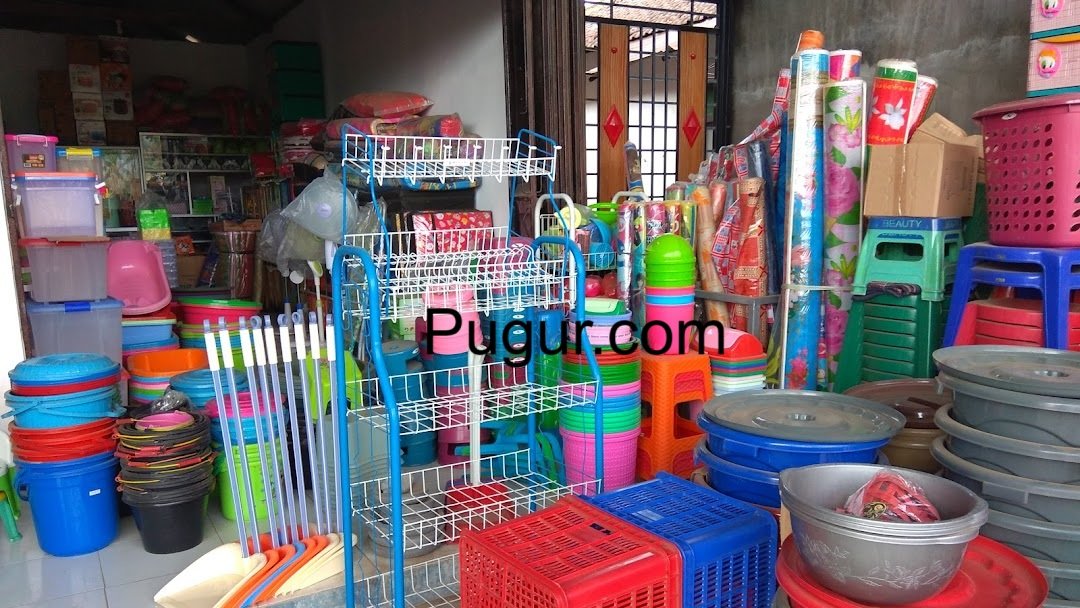 Jualan Alat Rumah Tangga Inovatif: Pel Lantai Modern & Blender Portable, Cocok via Marketplace