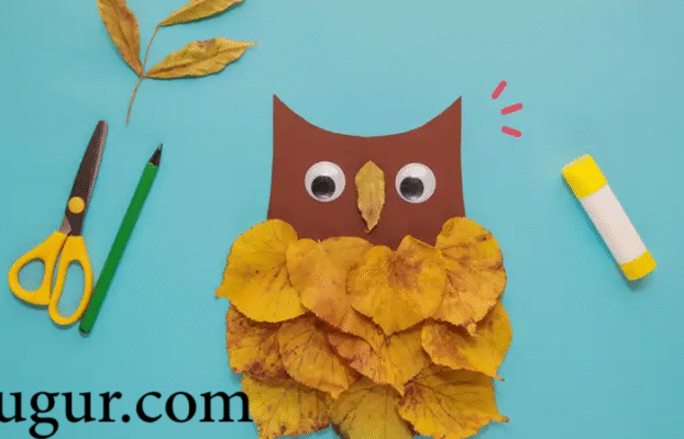 Pembuatan Hiasan Dinding dari Serat Alam dan Lukisan Daun Kering