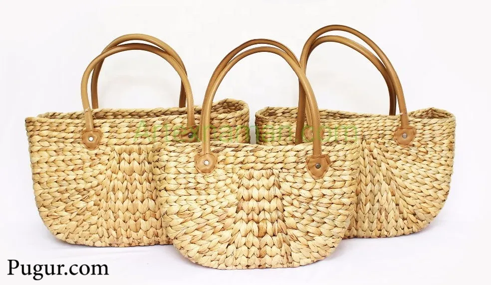 Produksi Kerajinan Tangan dari Kulit Jagung dan Eceng Gondok