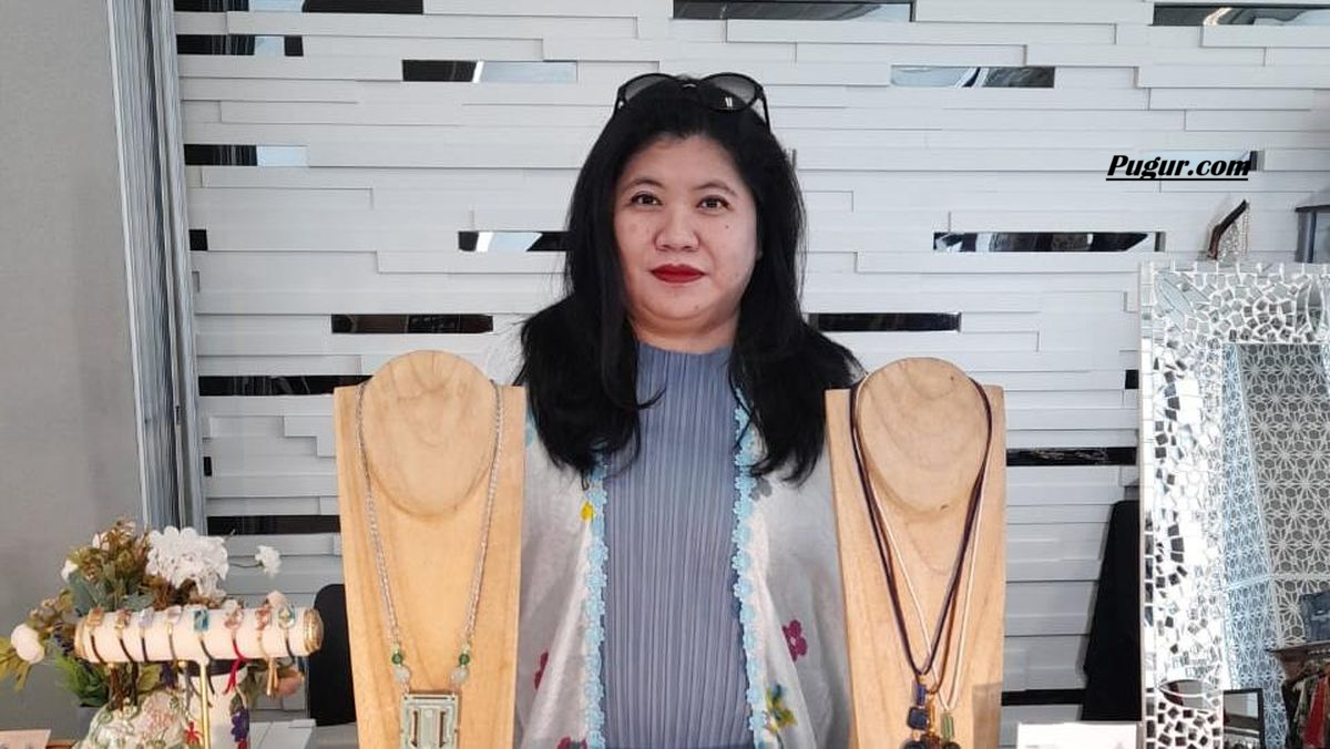 Inspiratif! Cara Zara Tentriabeng Sulap Limbah Makeup Jadi Perhiasan Bernilai dan Raup Omzet Puluhan Juta