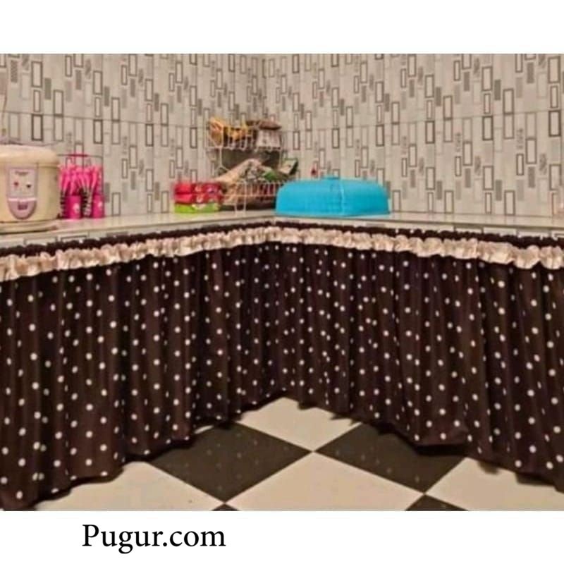 Peluang Usaha Produksi Tirai Kolong Dapur: Bisnis Rumahan dengan Modal Terjangkau