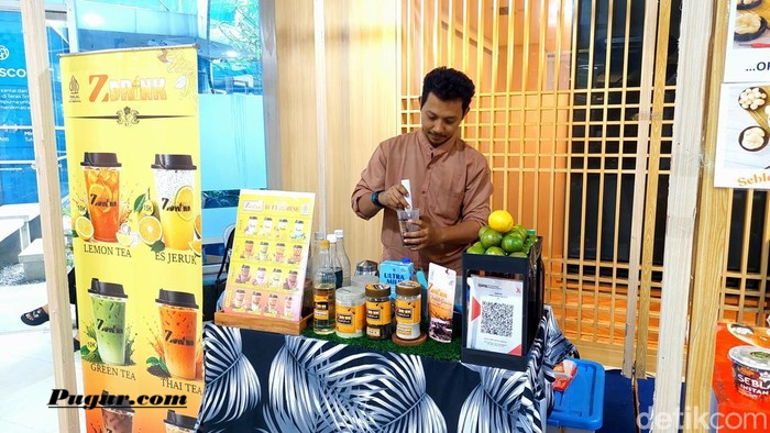 Kisah Sukses Zdrink: Berawal dari Jualan di Depan Sekolah, Kini Raup Omzet Jutaan Berkat Strategi Bisnis